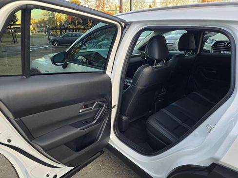 Certified 2025 MAZDA CX-50 2.5 Hybrid w/ Preferred Pkg image 16