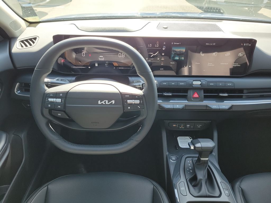 New 2026 Kia K4 EX FWD image 17