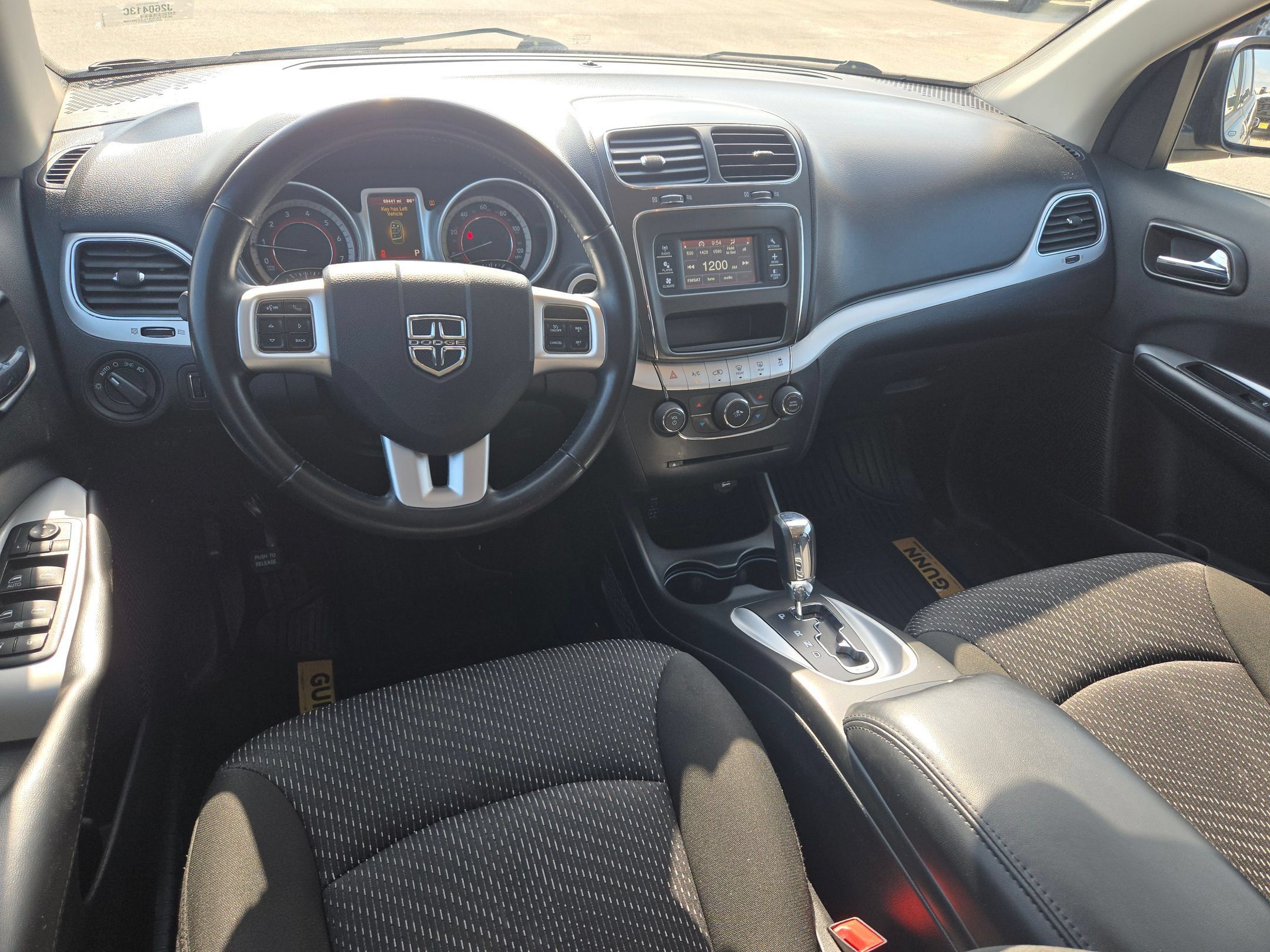 Used 2020 Dodge Journey SE w/ SE Popular Equipment Group FWD image 15