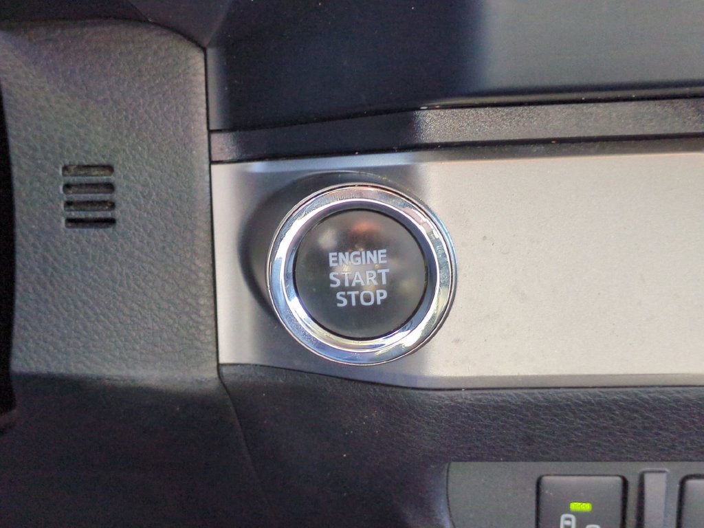Used 2023 Toyota Tacoma SR5 w/ Technology Package RWD image 26
