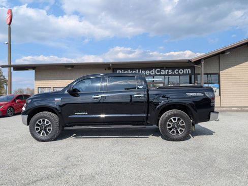 Used 2013 Toyota Tundra 4x4 CrewMax w/ TRD Off-Road Pkg image 11