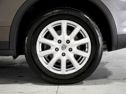 Used 2012 Porsche Cayenne image 39