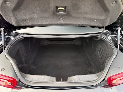 Used 2020 Chevrolet Camaro LT image 24