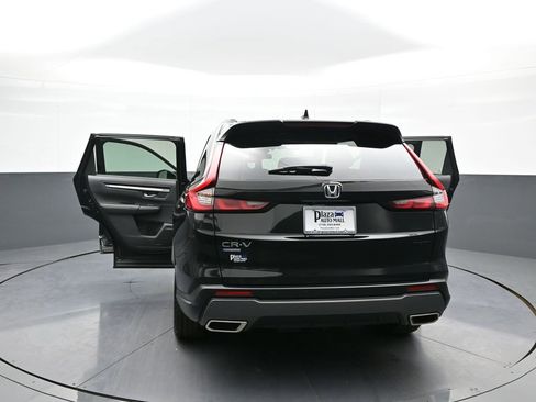 Certified 2025 Honda CR-V Sport image 46