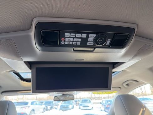 Used 2015 Honda Odyssey Touring Elite image 37