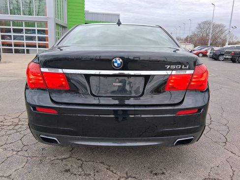 Used 2012 BMW 750Li xDrive image 8