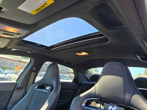 Used 2024 Hyundai Elantra N FWD image 22