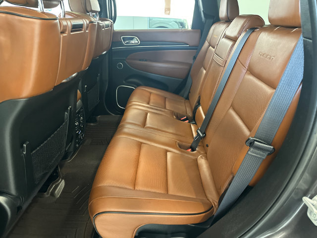 Used 2019 Jeep Grand Cherokee Summit AWD/4WD image 29