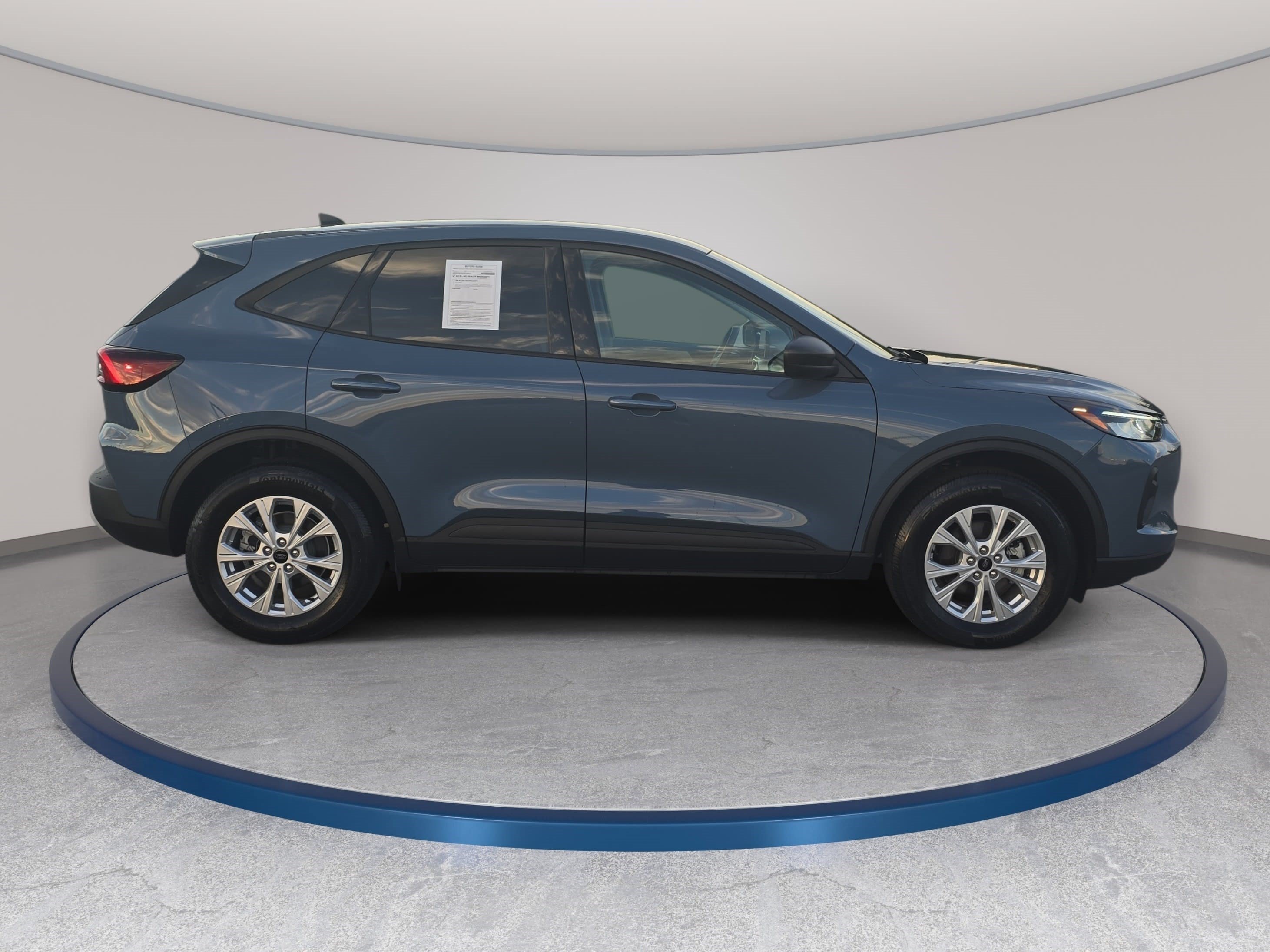 Used 2026 Ford Escape Active AWD/4WD image 4