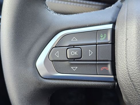 New 2026 Jeep Compass Latitude image 17