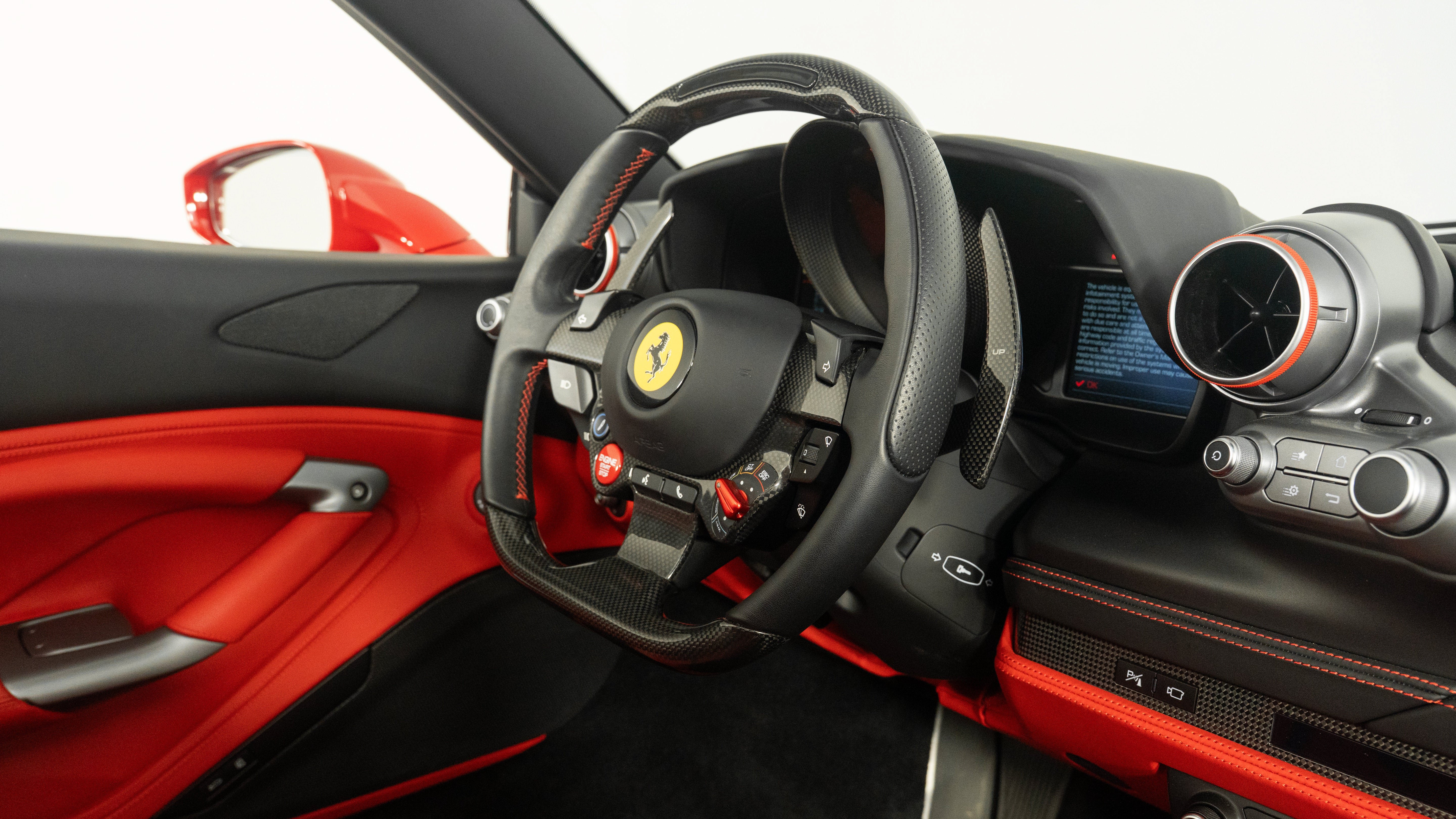 Certified 2021 Ferrari F8 Tributo RWD image 42