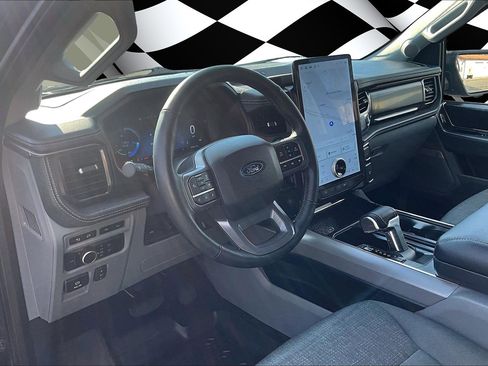 Used 2024 Ford F150 Lightning Flash image 13
