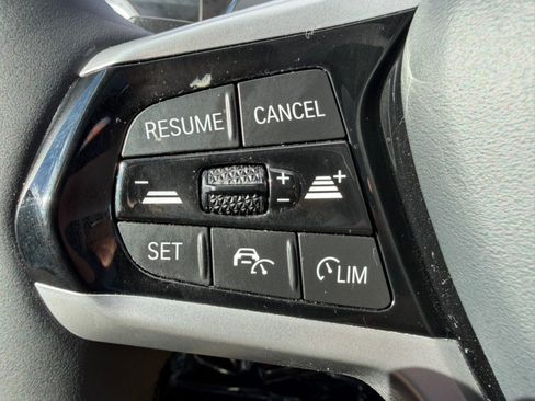 Used 2025 BMW 330i xDrive Sedan image 28