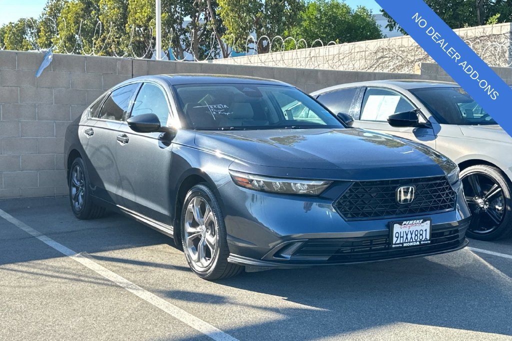Used 2023 Honda Accord EX image 2