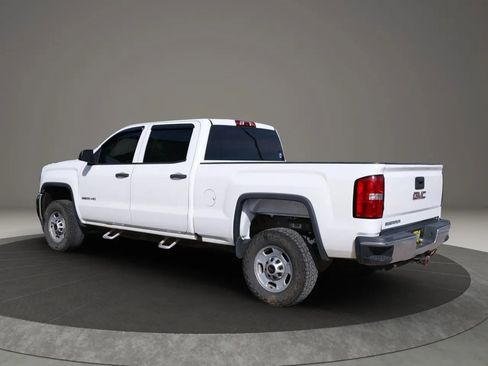 Used 2016 GMC Sierra 2500 2WD Crew Cab image 3