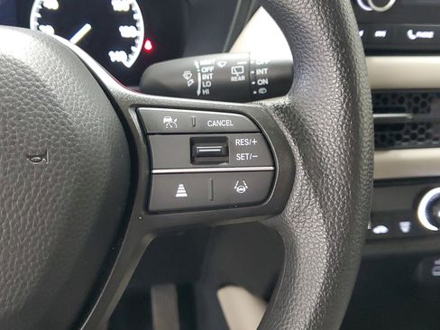 Used 2025 Honda HR-V LX image 22