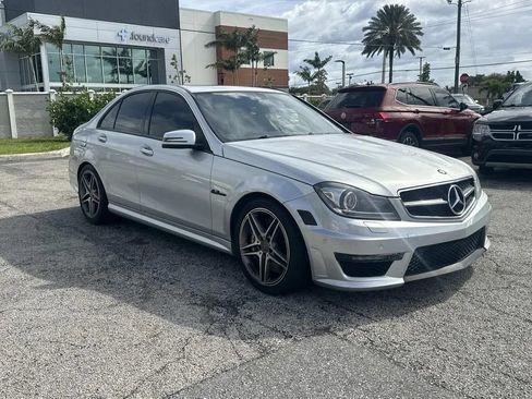 Used 2012 Mercedes-Benz C 63 AMG Sedan image 4