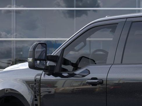 New 2026 Ford F250 Lariat w/ Black Appearance Package AWD/4WD image 22