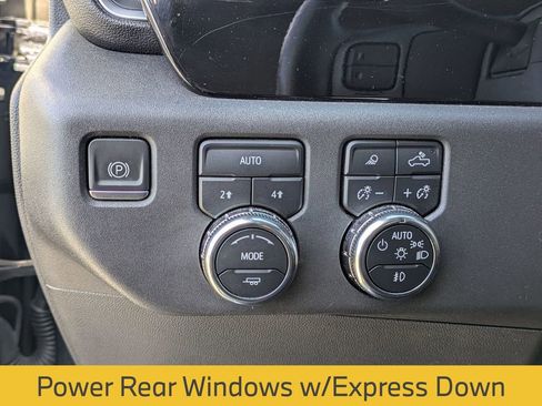 Used 2024 GMC Sierra 1500 SLT image 17