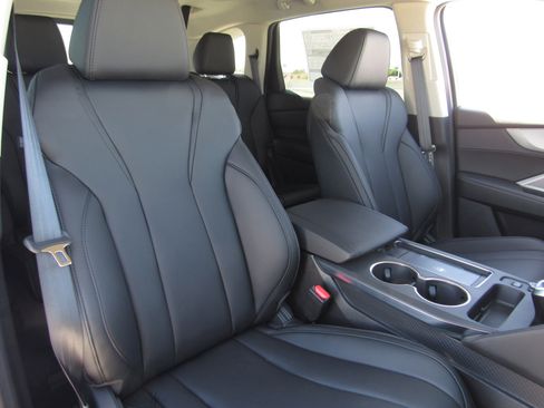 Certified 2025 Acura MDX FWD image 11