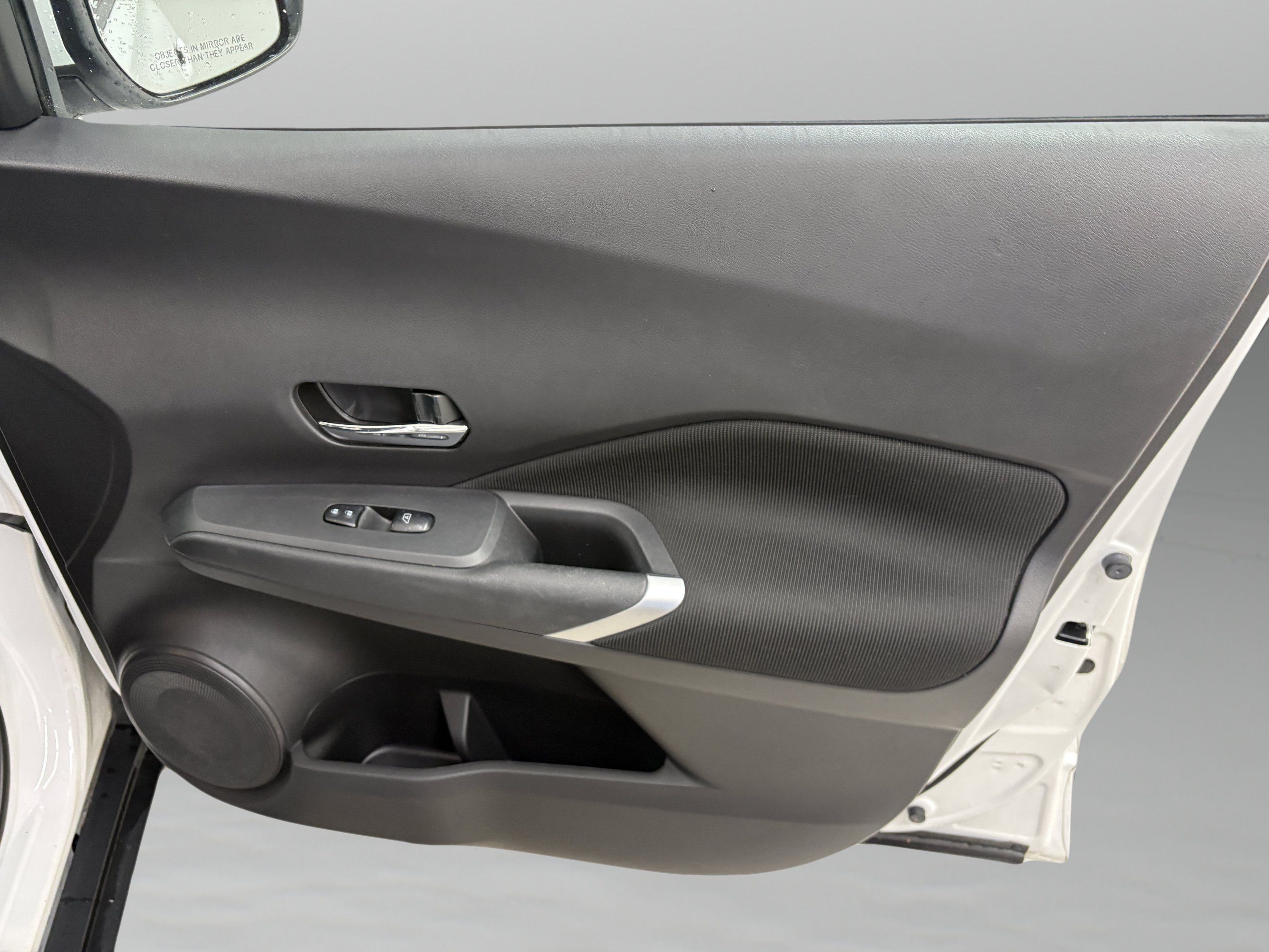 Used 2021 Nissan Kicks SV FWD image 24