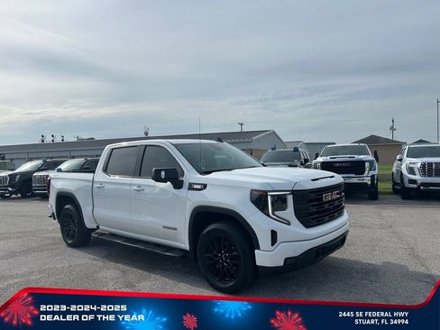 Used 2025 GMC Sierra 1500 Elevation w/ Elevation Premium Package AWD/4WD image 2