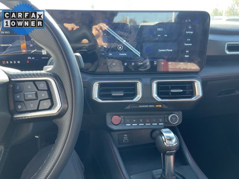 Used 2025 Ford Mustang GT Premium image 30