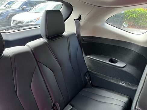 Used 2023 Acura MDX SH-AWD w/ Technology Package image 10