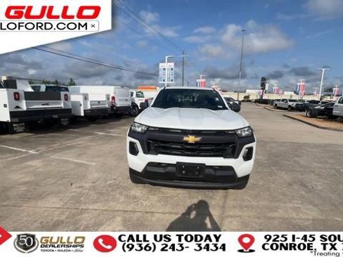 Used 2025 Chevrolet Colorado LT w/ Advanced Trailering Package RWD image 3