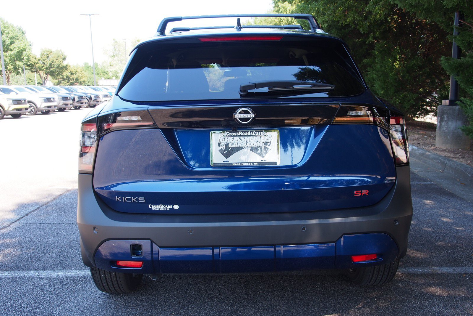 Used 2026 Nissan Kicks SR FWD image 6