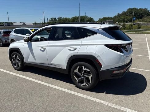Used 2022 Hyundai Tucson Limited AWD/4WD image 3