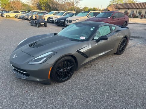 Used 2015 Chevrolet Corvette Stingray Z51 w/ 3LT Preferred Equipment Group image 2
