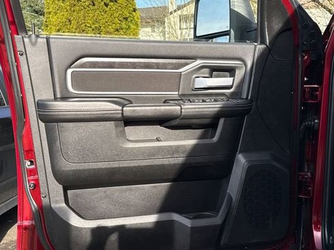 Used 2024 RAM 3500 Big Horn w/ Safety Group image 19