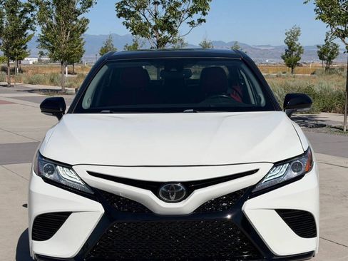 Used 2020 Toyota Camry XSE FWD image 2