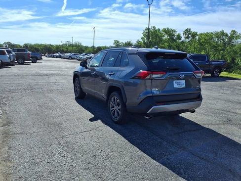 Used 2022 Toyota RAV4 Limited AWD/4WD image 26