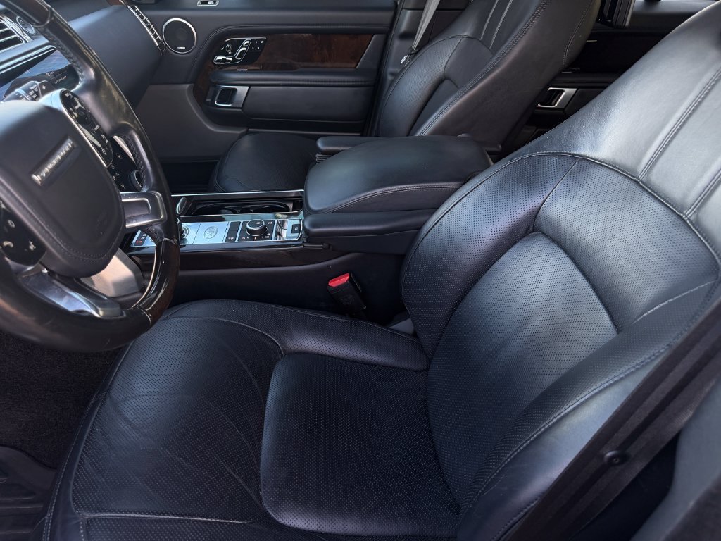 Used 2019 Land Rover Range Rover Supercharged AWD/4WD image 24
