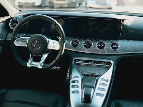 Used 2019 Mercedes-Benz AMG GT 63 image 9
