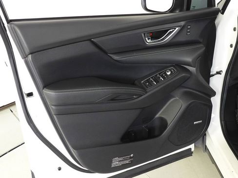 Used 2023 Subaru Ascent Limited w/ Technology Package image 11