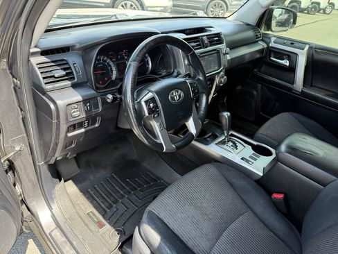 Used 2014 Toyota 4Runner SR5 RWD image 13