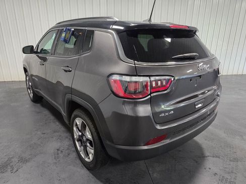 Used 2020 Jeep Compass Limited AWD/4WD image 3