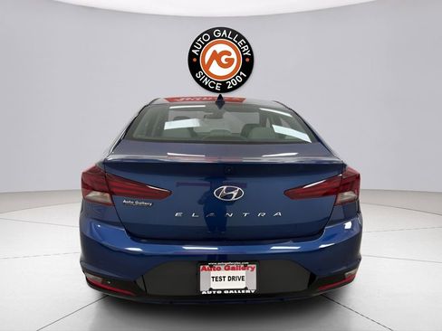 Used 2020 Hyundai Elantra SEL FWD image 6