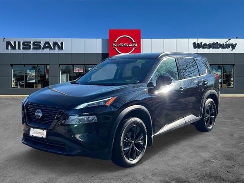 Used 2023 Nissan Rogue SV w/ SV Premium Package image 4