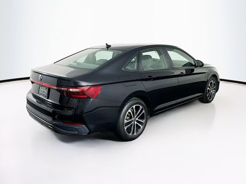 Used 2025 Volkswagen Jetta Sport FWD image 9