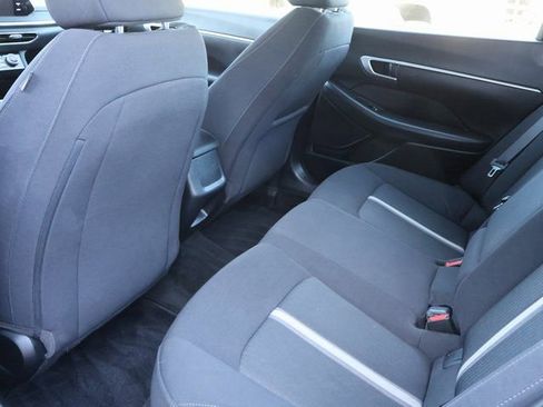 Used 2023 Hyundai Sonata SEL w/ Preferred Accessory Package image 15