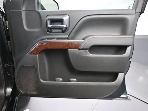 Used 2015 GMC Sierra 1500 SLE w/ SLE Value Package AWD/4WD image 41