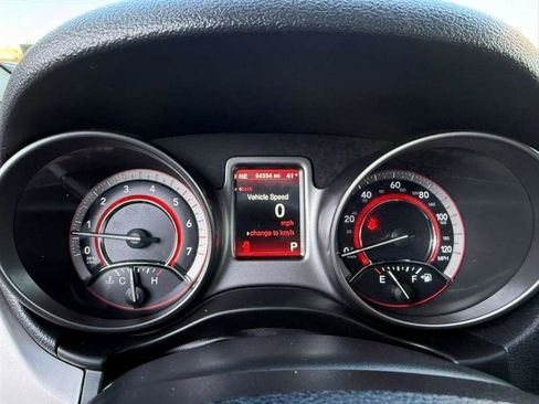 Used 2018 Dodge Journey Crossroad w/ Driver Convenience Group image 38