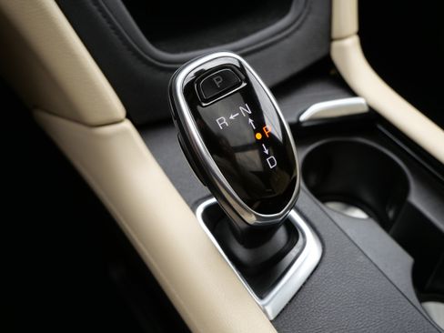 Used 2019 Cadillac XT5 Luxury AWD/4WD image 24