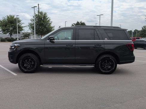 Certified 2022 Ford Expedition Timberline AWD/4WD image 7