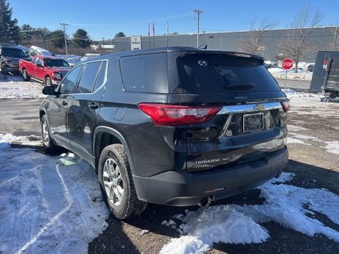 Used 2019 Chevrolet Traverse LS image 4