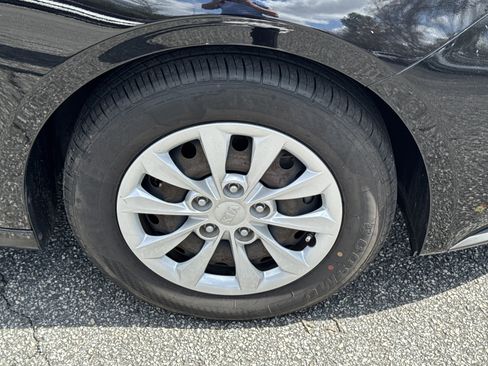 Used 2021 Kia Forte Sedan image 12